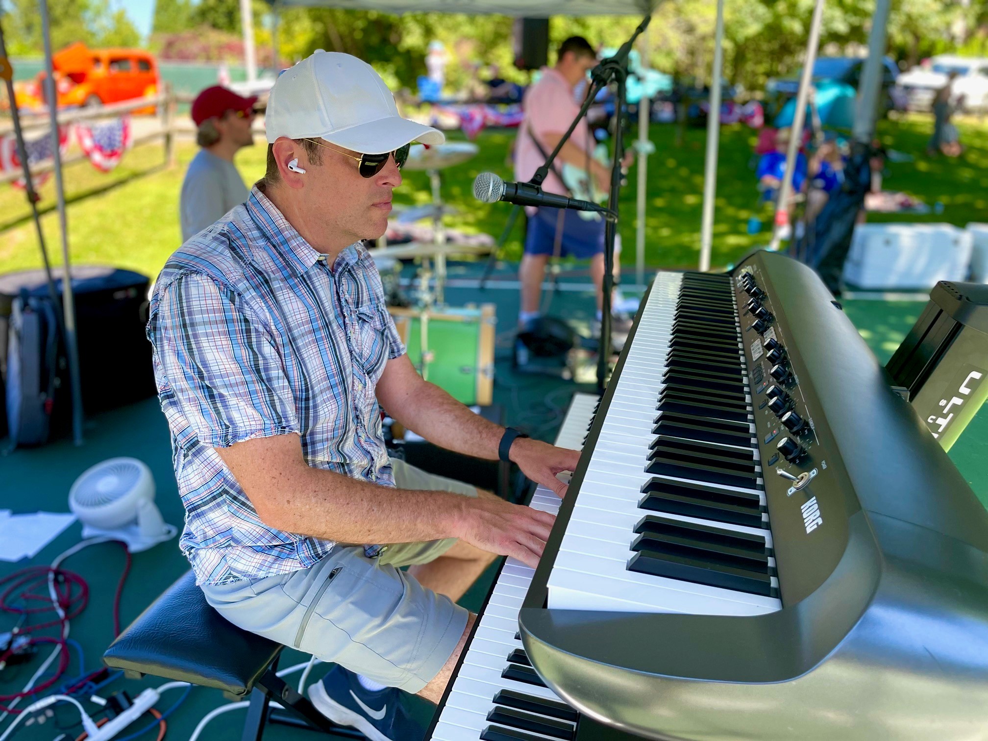 Greg Lang playing keys